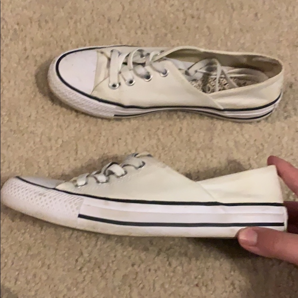 Women’s converse